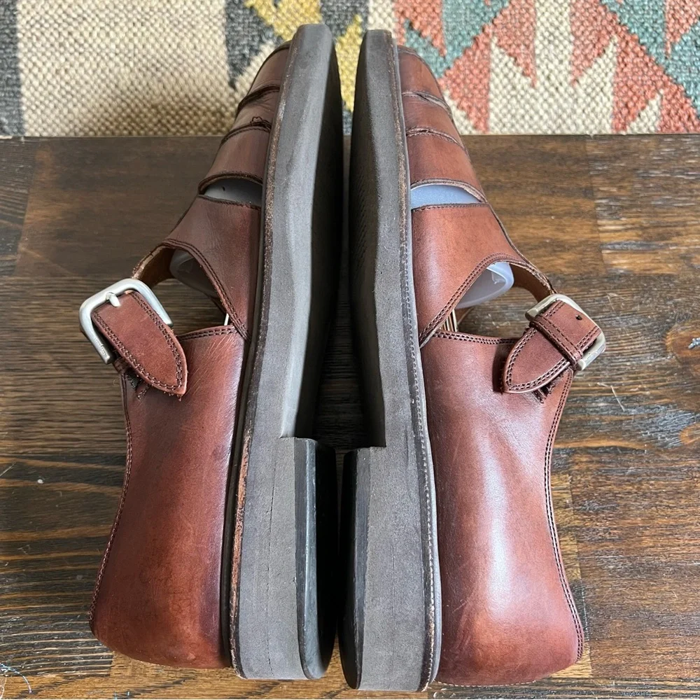 Salvatore Ferragamo Brown Leather Fisherman Sandals 7 2E (US8)
